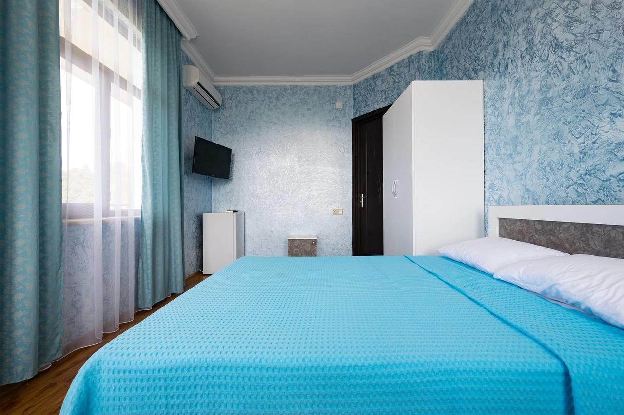 Sunny Hotel Batumi Makhinjauri Extérieur photo